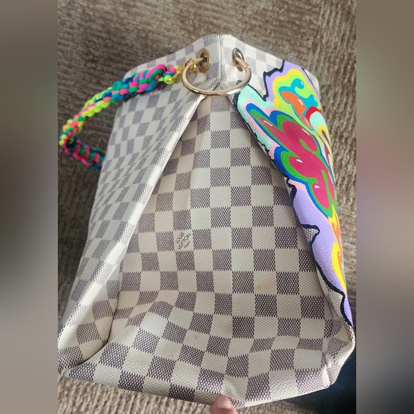 Colorful Custom Painted Designer Inspired Handbag w/ Custom Neon Paracord Strap - Picture 7 of 8